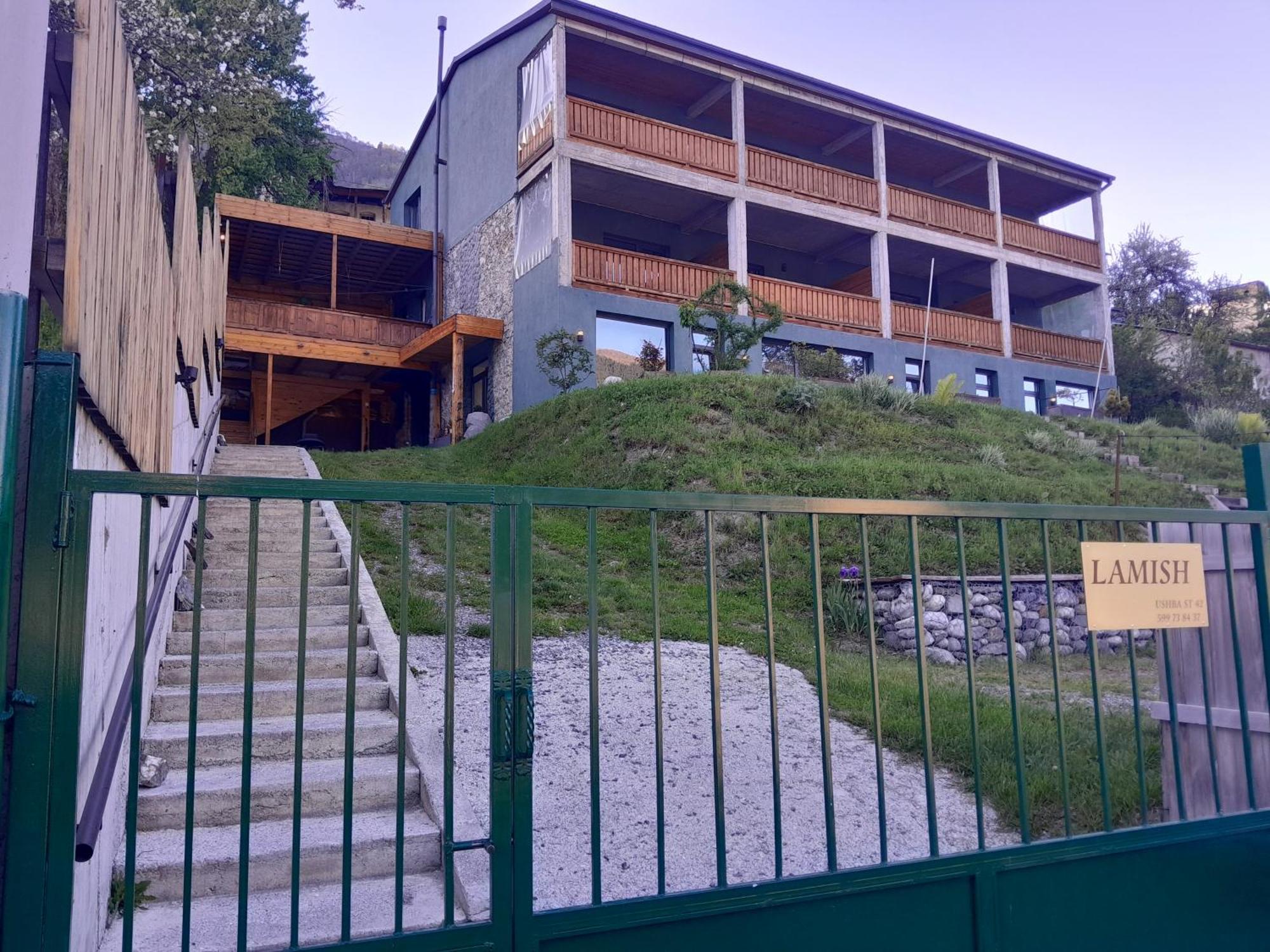 Hotel Lamish メスティア エクステリア 写真